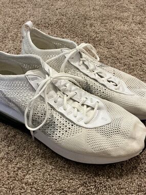 Nike Fly Knit Racer Running Shoes Men’s Size 12 Used